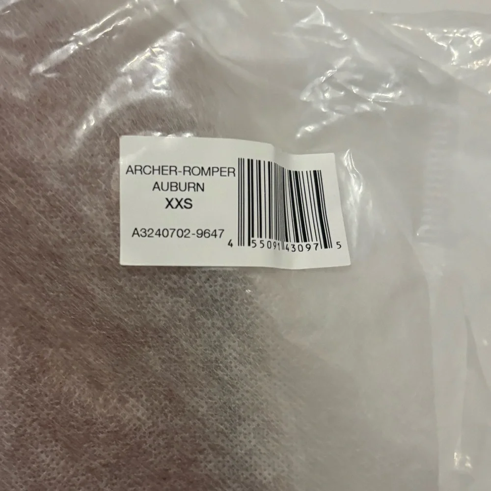 ALEXIS NWT ARCHER ROMPER - Picture 4 of 6
